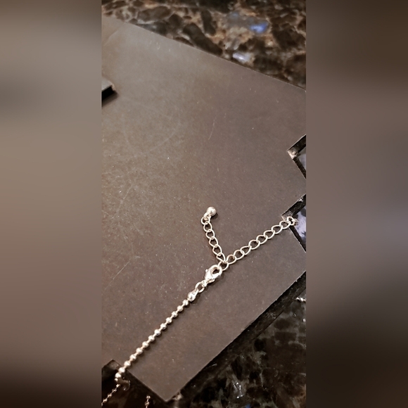 ✨Long Silver Tone Square Pendant Necklace 🌴 - Picture 5 of 8